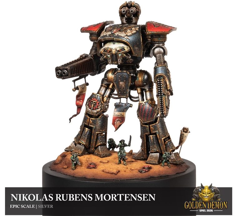 Warlord Titan towering over tiny soldiers, painted by Nikolas Rubens Mortensen