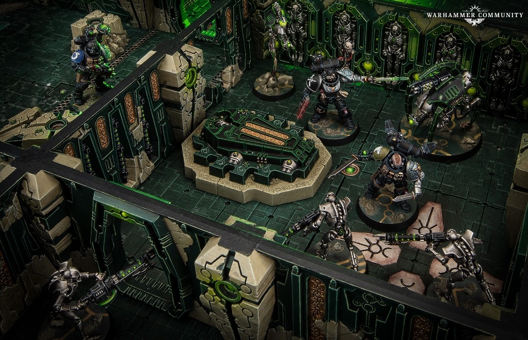 Kill Team operatives fighting between the walls of Killzone: Tomb World